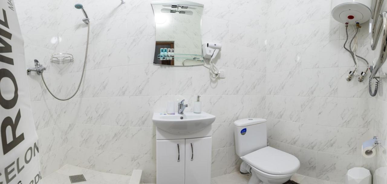 Апартаменти В Старому Місті Sweet House Kamianets-Podilskyi Exterior photo